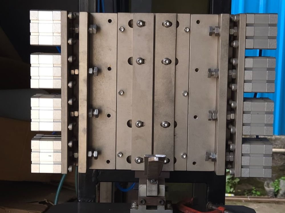 Mould Plate Assembly